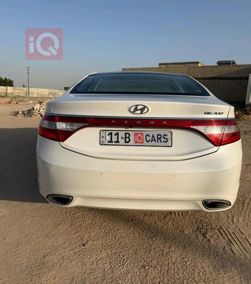 هيونداي أزيرا